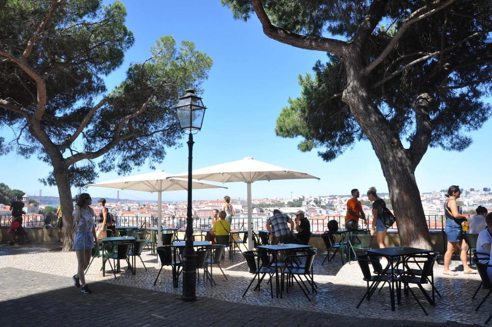 شقة Costa Do Castelo Terrace, Em Rua Dos Lagares 8 Lisboa المظهر الخارجي الصورة